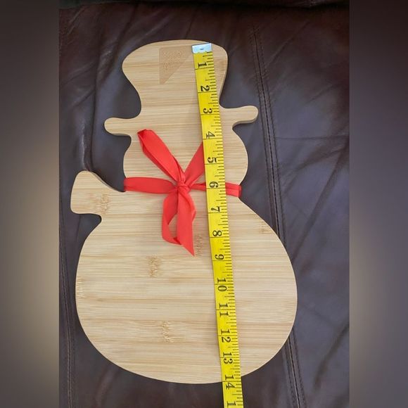 Nabisco Cutting Board MEDIUM ( L 14” x W 9”) Wood Snowman Logo Engraved  New - Picture 4 of 4